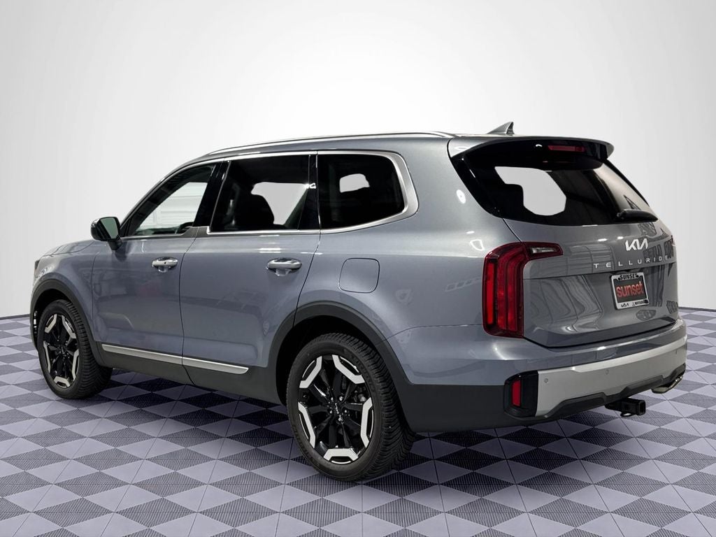 2023 Kia Telluride S
