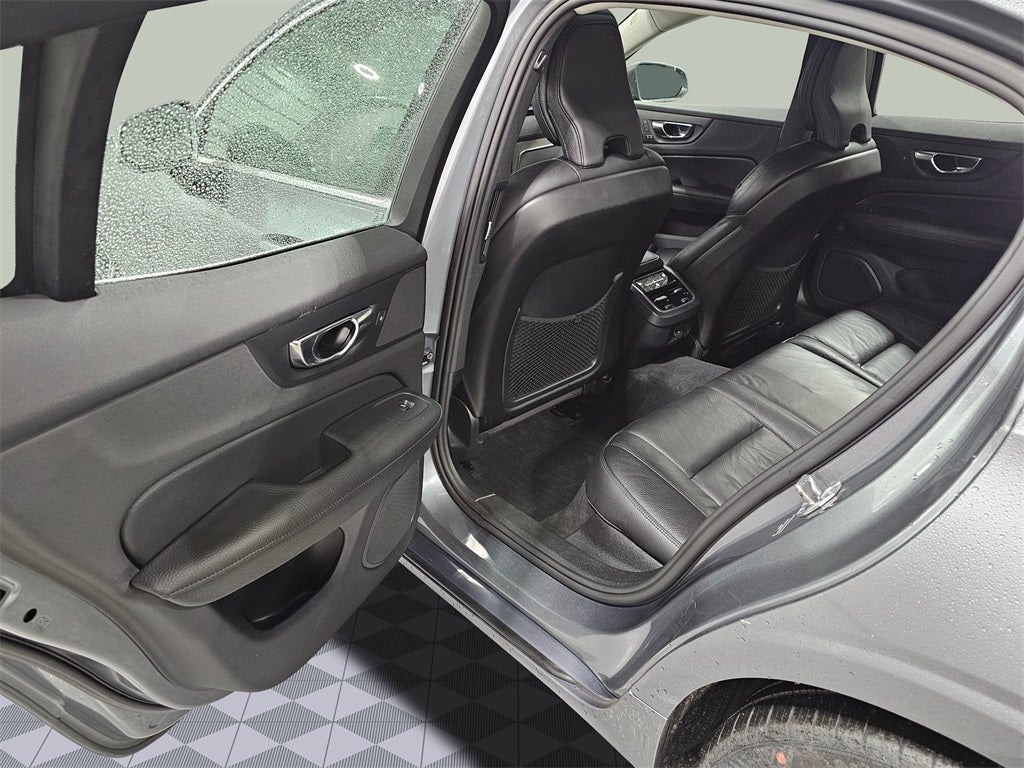 2021 Volvo S60 T6 Inscription