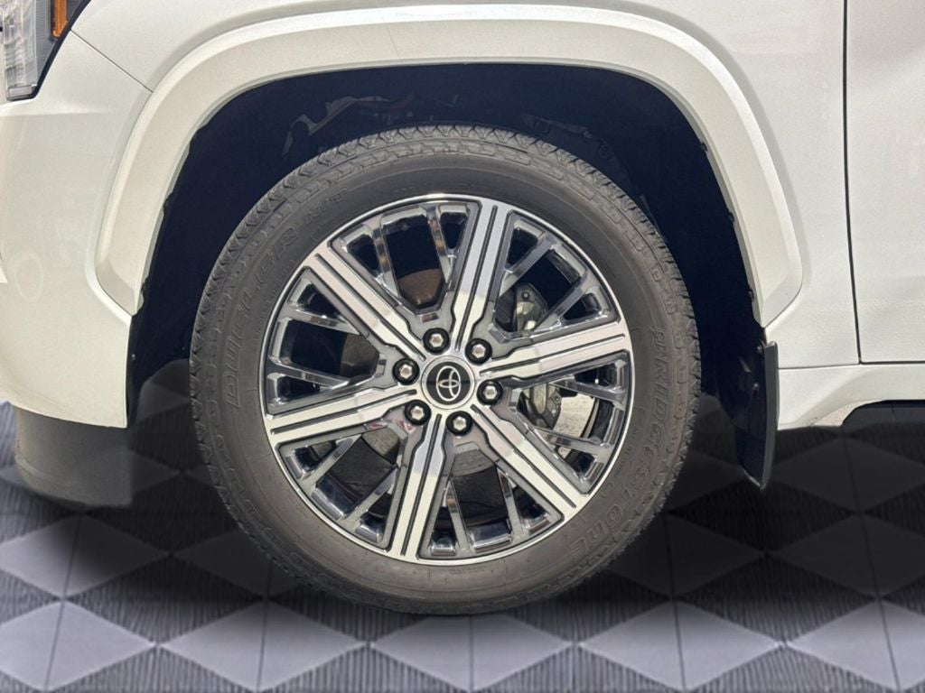 2023 Toyota Sequoia Capstone