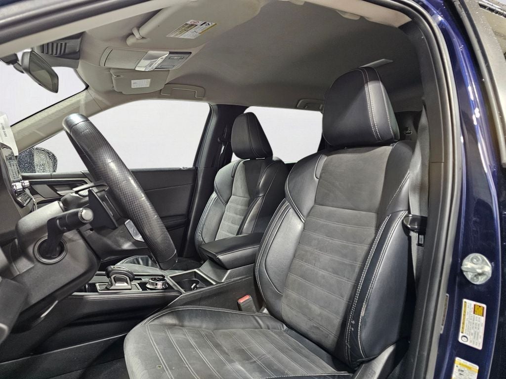 2022 Mitsubishi Outlander Black Edition