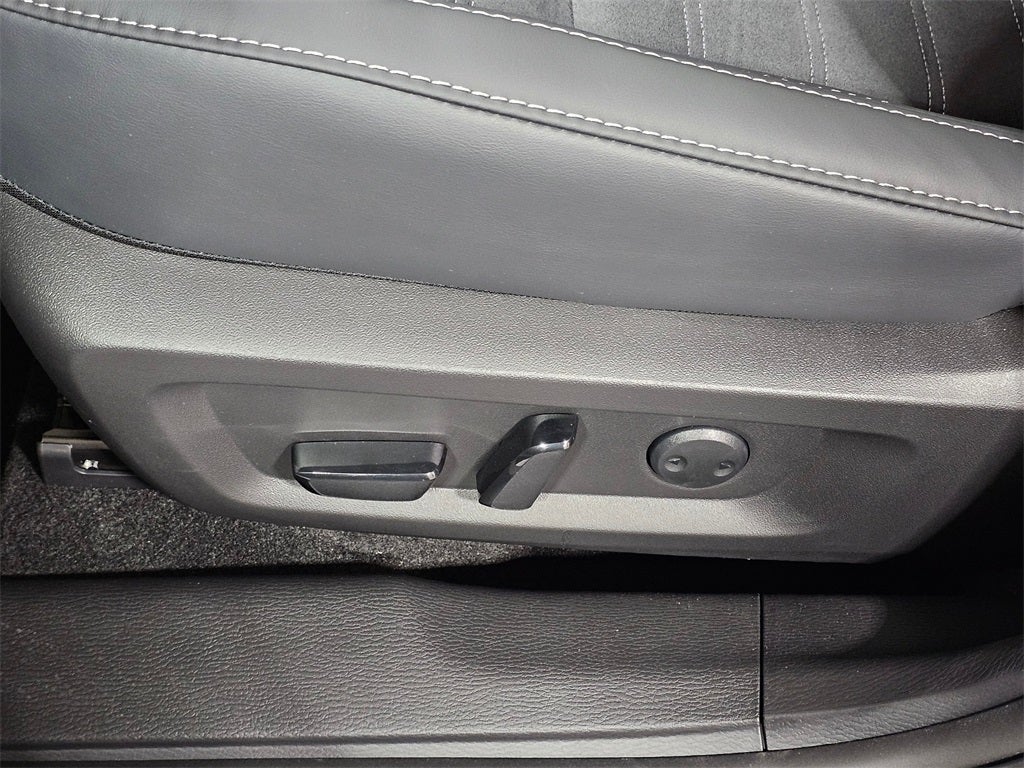 2025 Mitsubishi Outlander Trail Edition