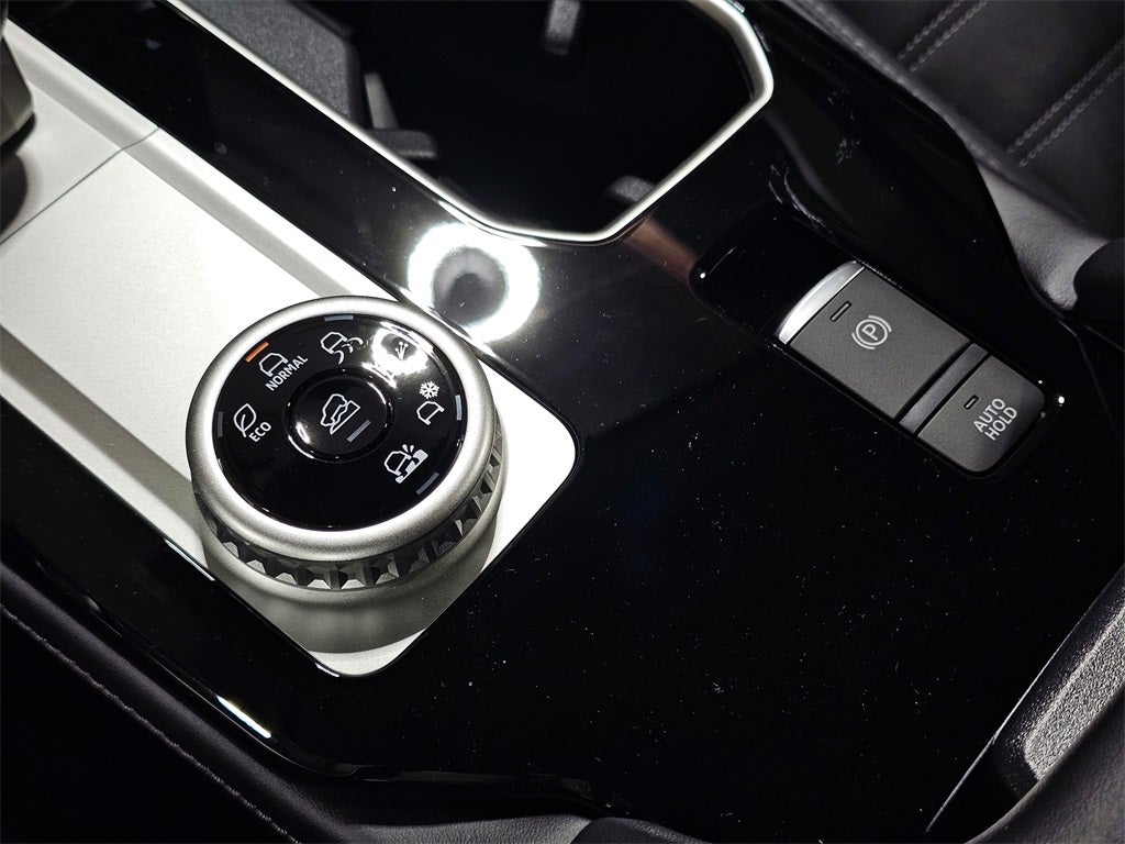 2025 Mitsubishi Outlander Trail Edition