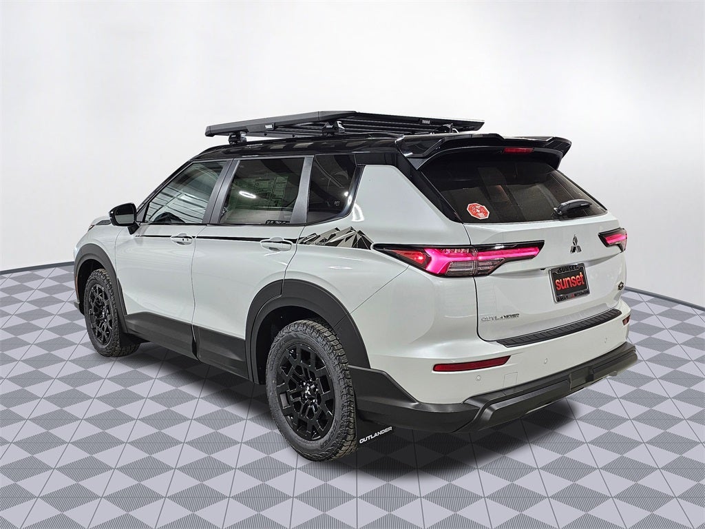2025 Mitsubishi Outlander Trail Edition