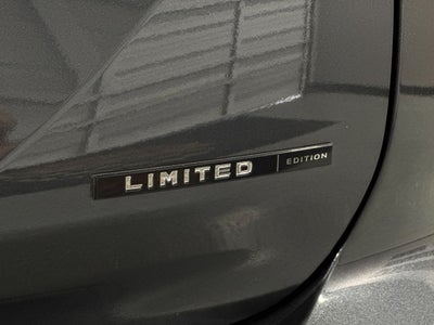 2026 Mitsubishi Outlander LE