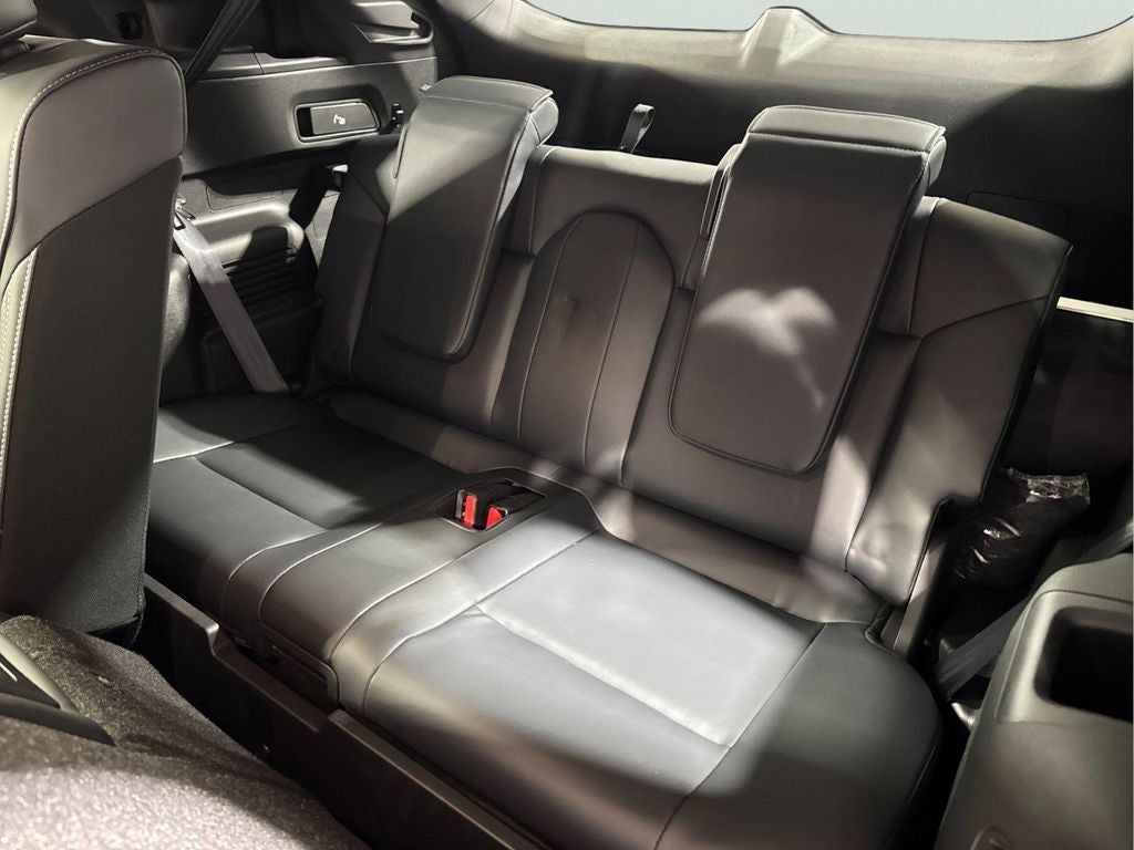 2026 Mitsubishi Outlander LE