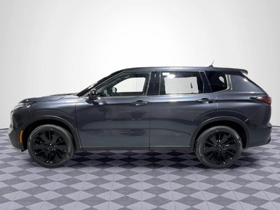 2026 Mitsubishi Outlander LE