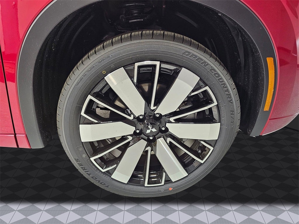 2025 Mitsubishi Outlander SEL