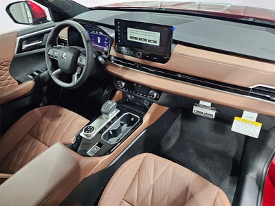 2025 Mitsubishi Outlander SEL