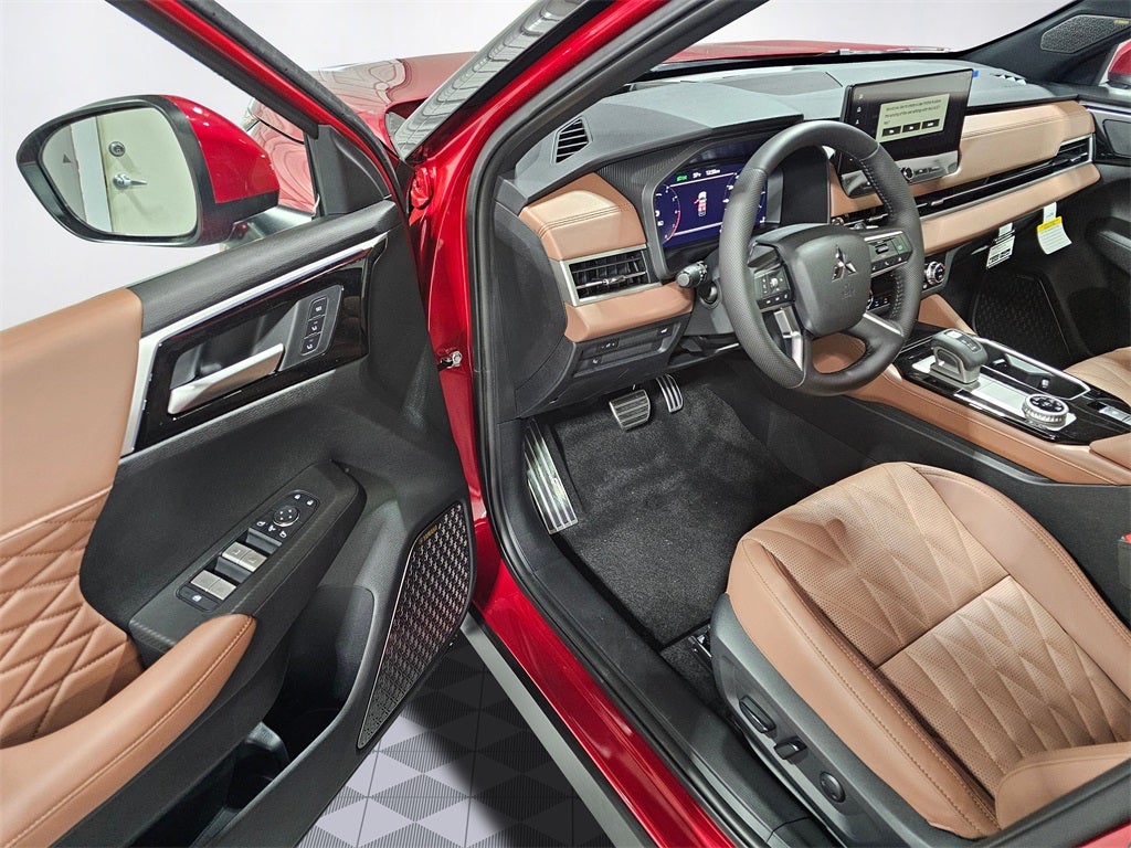 2025 Mitsubishi Outlander SEL