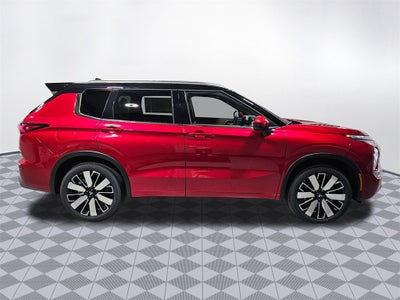 2025 Mitsubishi Outlander SEL