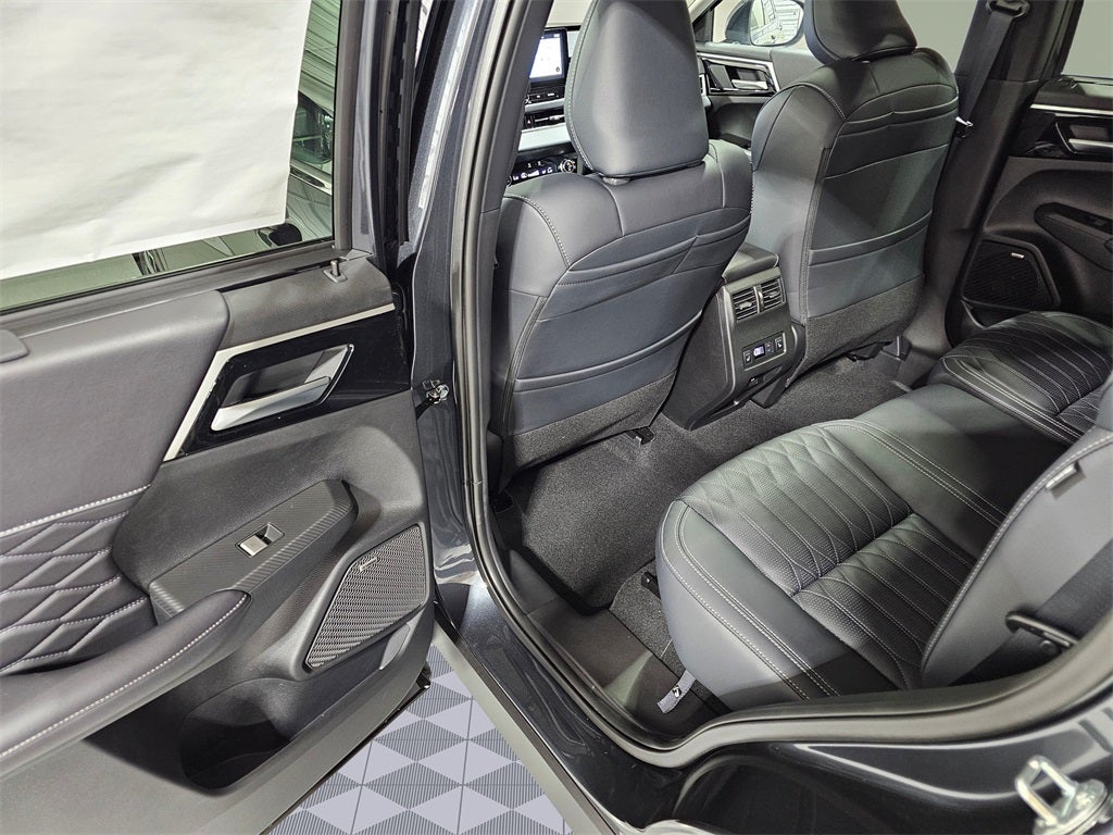 2025 Mitsubishi Outlander SEL