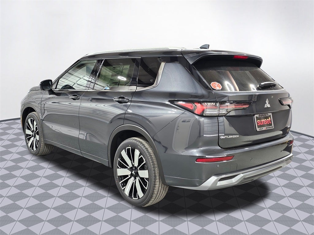 2025 Mitsubishi Outlander SEL