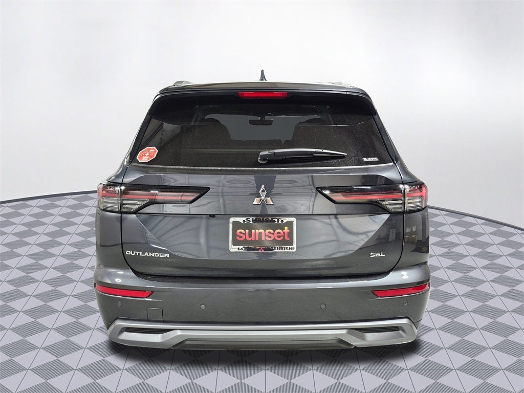 2025 Mitsubishi Outlander SEL