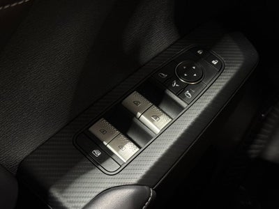 2026 Mitsubishi Outlander PHEV SE