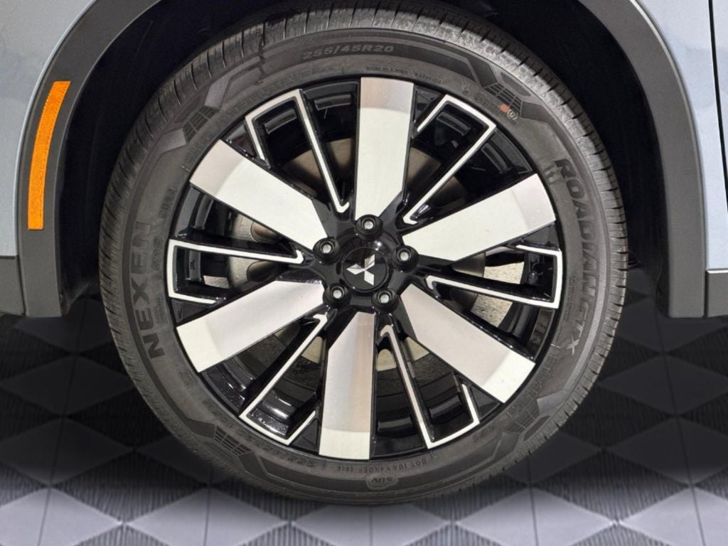 2026 Mitsubishi Outlander PHEV SE
