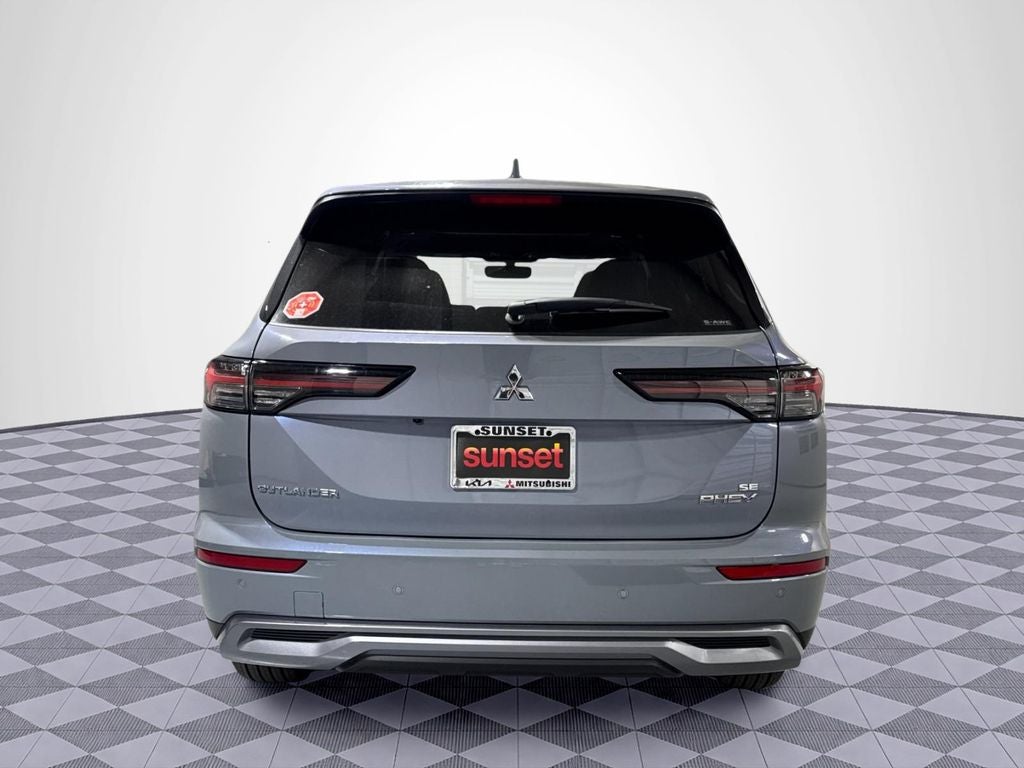 2026 Mitsubishi Outlander PHEV SE