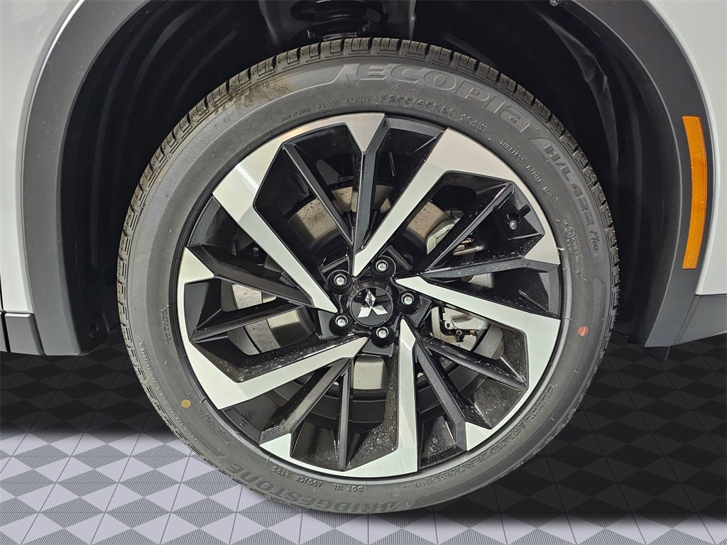 2025 Mitsubishi Outlander PHEV SE