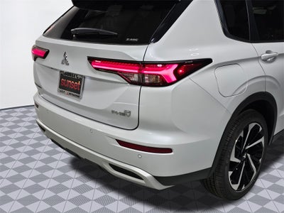 2025 Mitsubishi Outlander PHEV SE