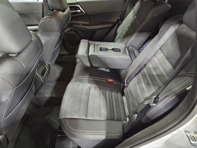 2025 Mitsubishi Outlander PHEV SE