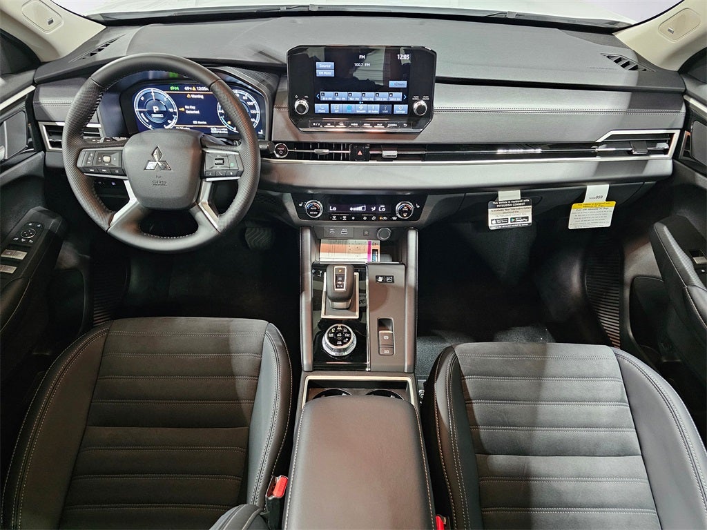2025 Mitsubishi Outlander PHEV SE