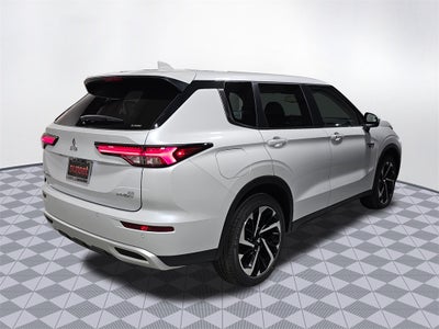 2025 Mitsubishi Outlander PHEV SE