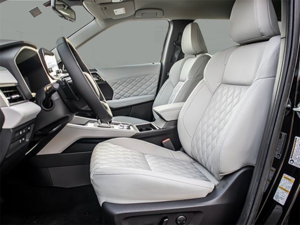 2023 Mitsubishi Outlander PHEV SEL