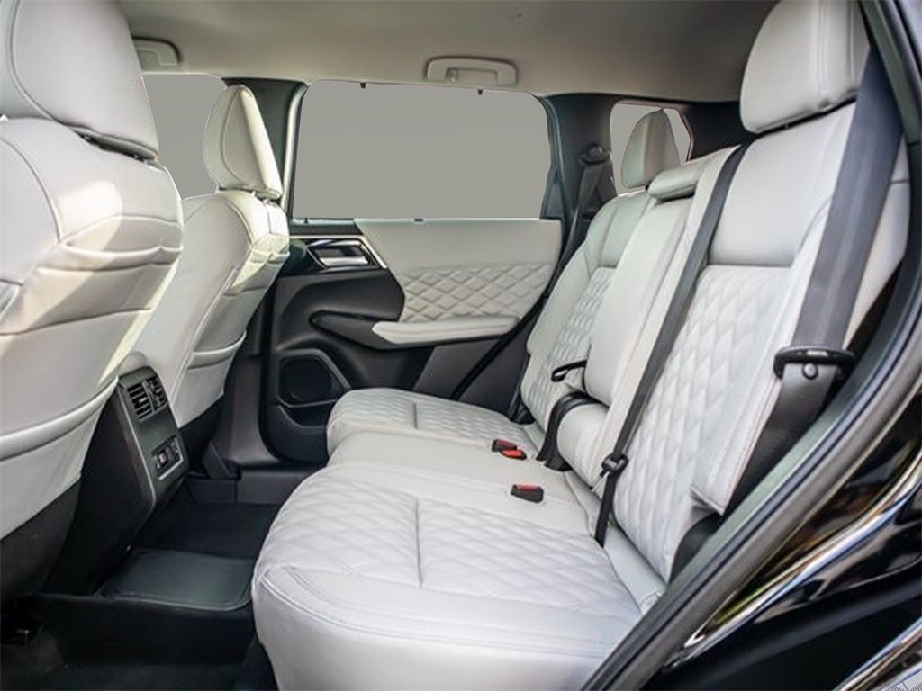 2023 Mitsubishi Outlander PHEV SEL