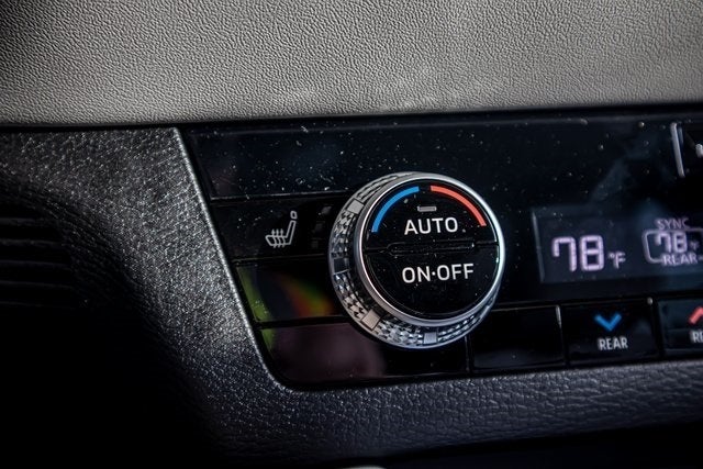 2023 Mitsubishi Outlander PHEV SEL