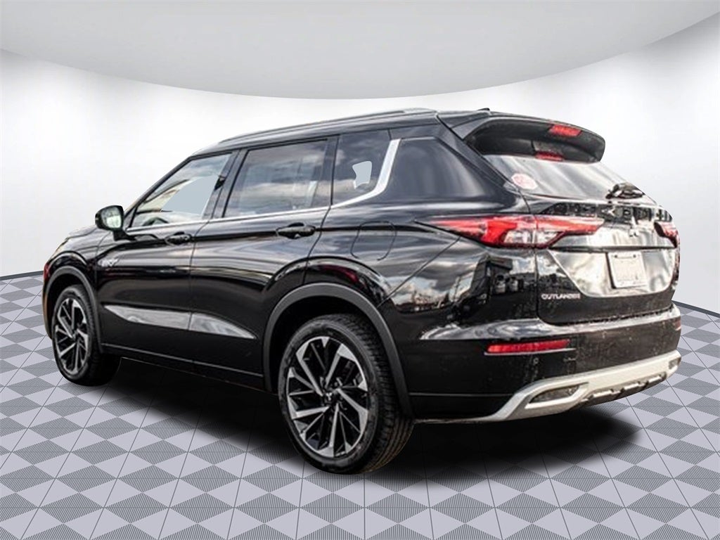 2023 Mitsubishi Outlander PHEV SEL