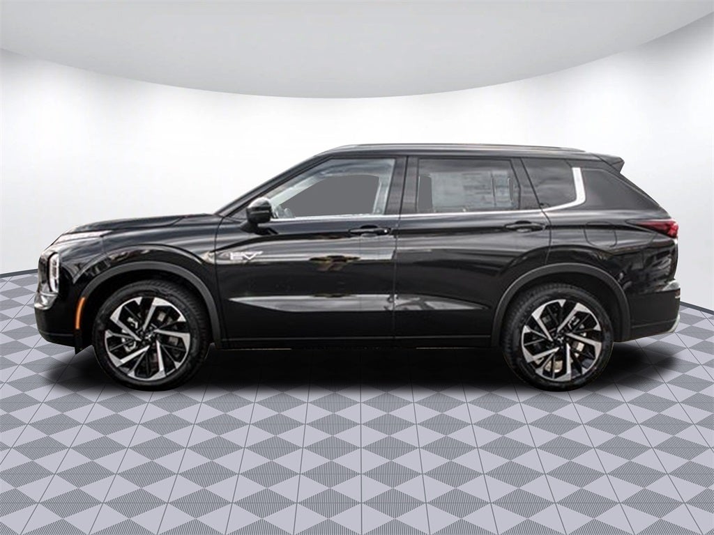 2023 Mitsubishi Outlander PHEV SEL