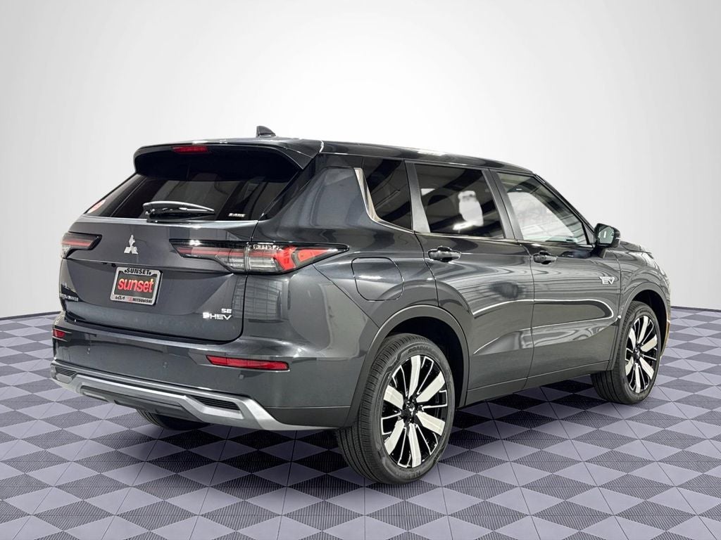 2026 Mitsubishi Outlander PHEV SE