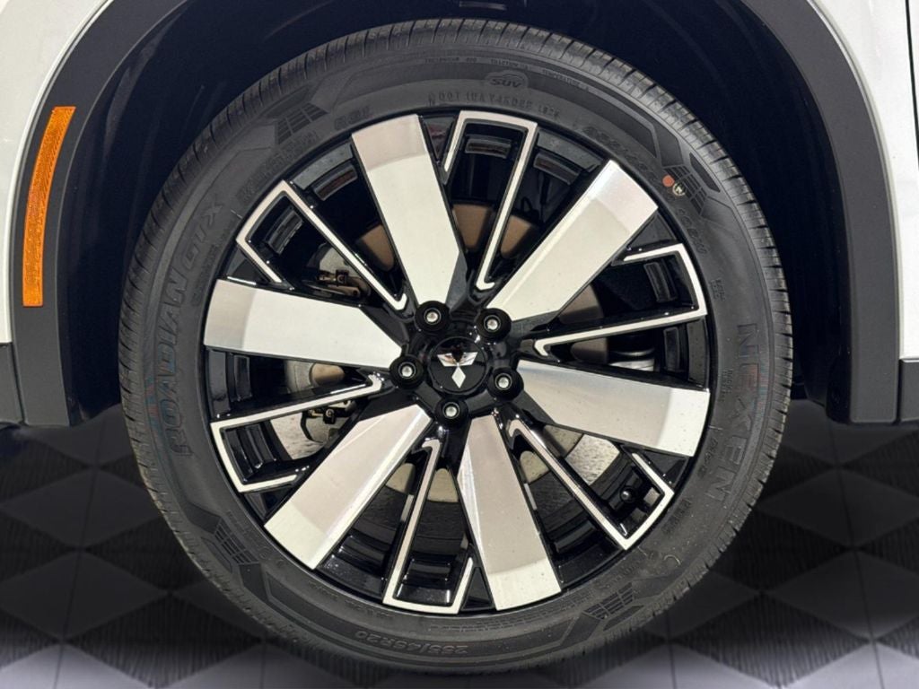 2026 Mitsubishi Outlander PHEV SE