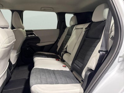 2026 Mitsubishi Outlander PHEV SE