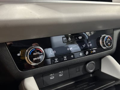2026 Mitsubishi Outlander PHEV SE