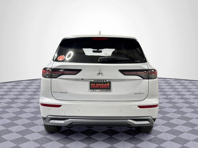 2026 Mitsubishi Outlander PHEV SE