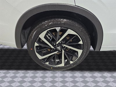 2025 Mitsubishi Outlander PHEV SEL