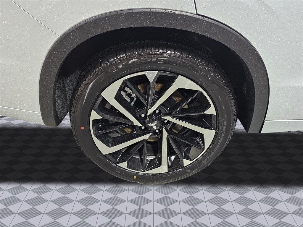 2025 Mitsubishi Outlander PHEV SEL