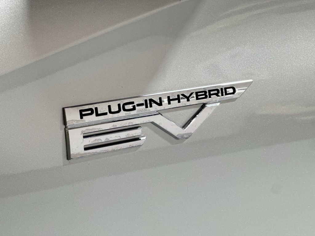 2026 Mitsubishi Outlander PHEV SEL