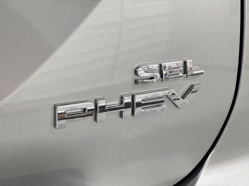 2026 Mitsubishi Outlander PHEV SEL