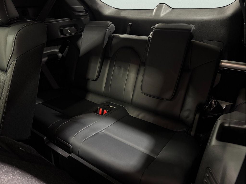2026 Mitsubishi Outlander PHEV SEL
