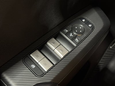 2026 Mitsubishi Outlander PHEV SEL