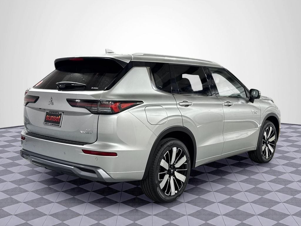 2026 Mitsubishi Outlander PHEV SEL