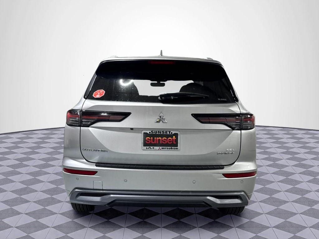 2026 Mitsubishi Outlander PHEV SEL