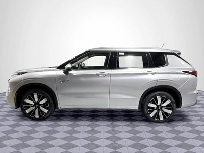 2026 Mitsubishi Outlander PHEV SEL