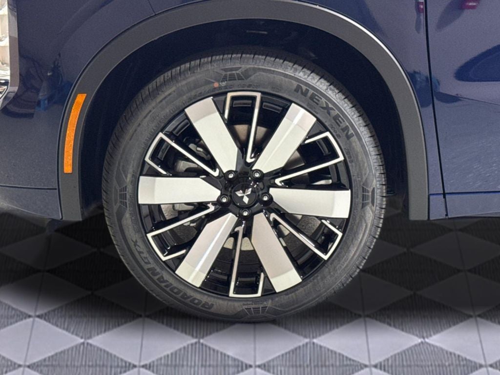 2026 Mitsubishi Outlander PHEV SEL