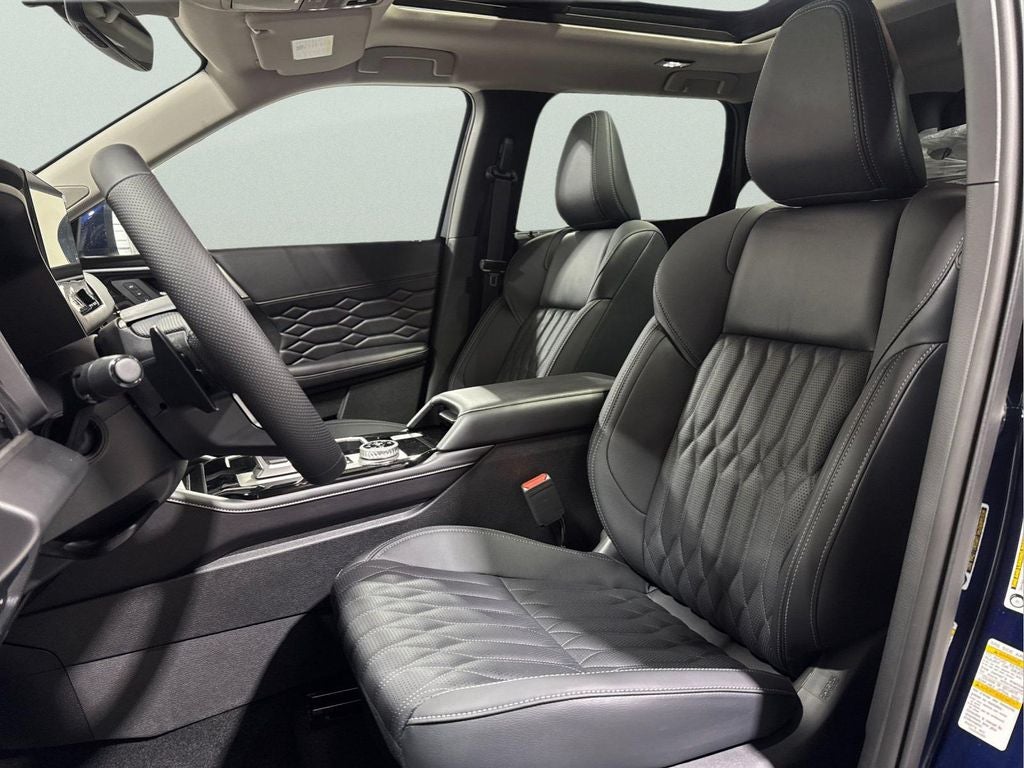 2026 Mitsubishi Outlander PHEV SEL