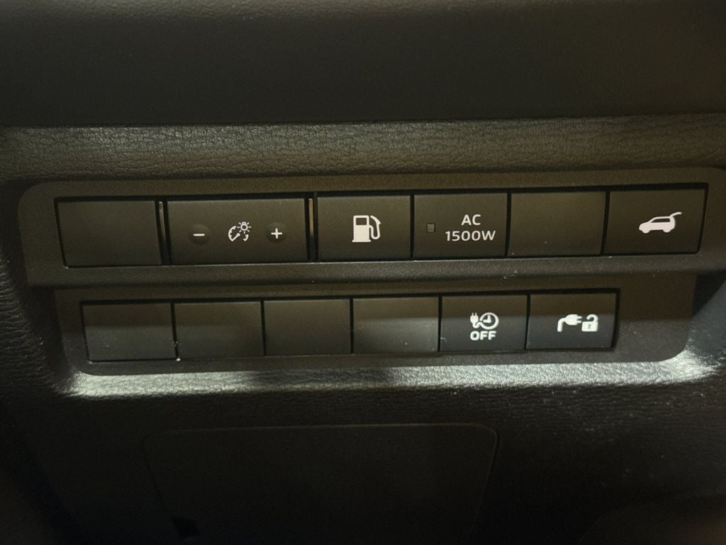2026 Mitsubishi Outlander PHEV SEL