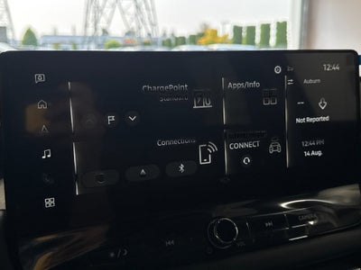 2026 Mitsubishi Outlander PHEV SEL