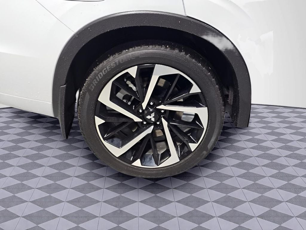 2024 Mitsubishi Outlander PHEV SEL