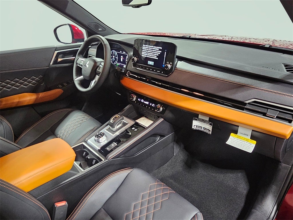 2025 Mitsubishi Outlander PHEV SEL